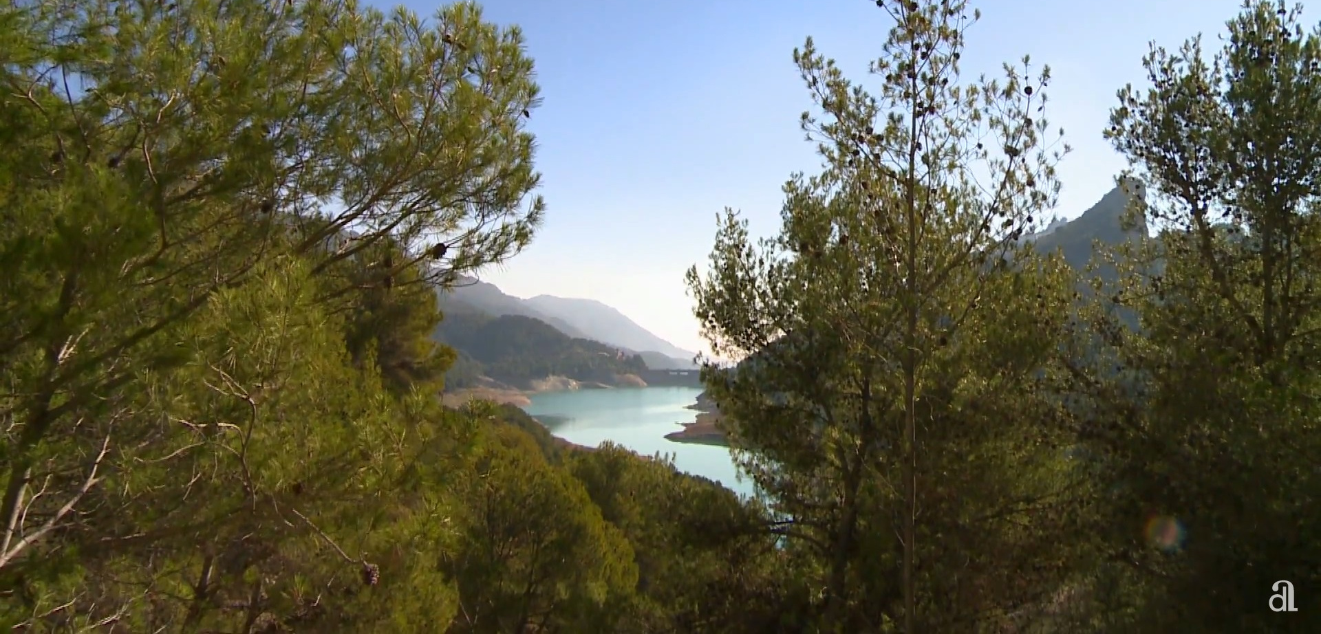 Beniardà embalse Guadalest