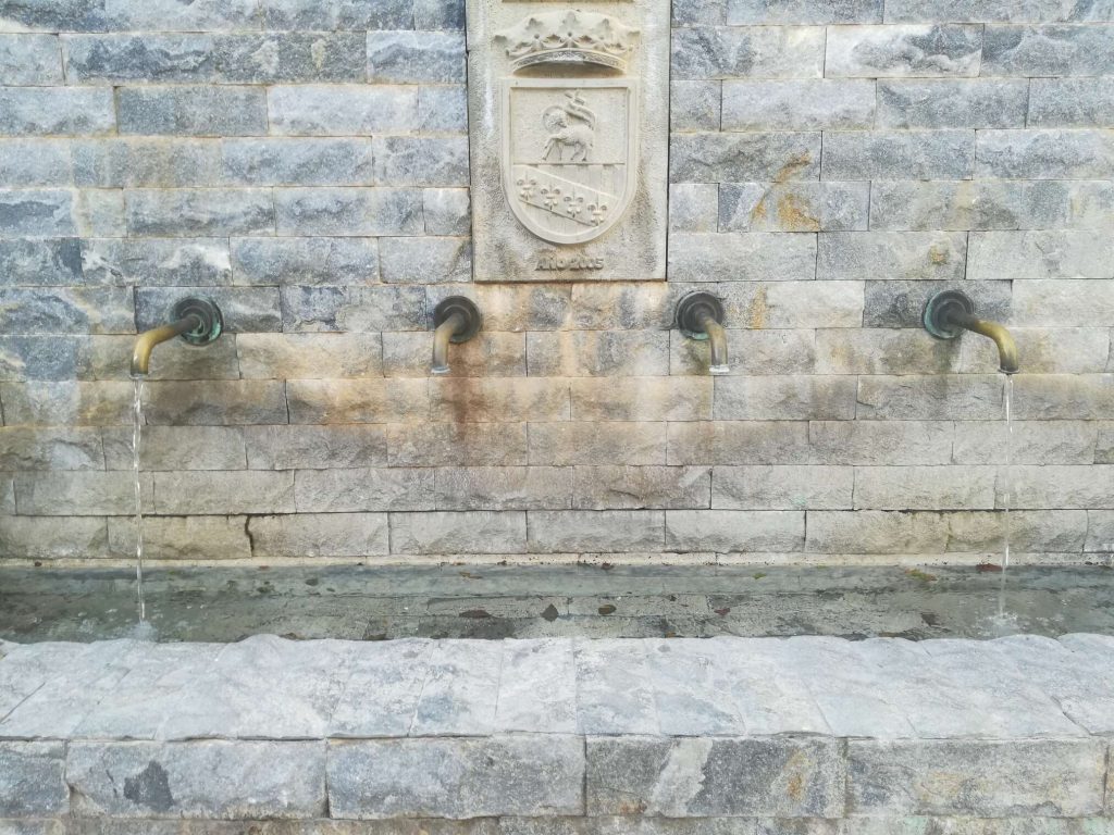 Fuente Plaza Beniardà